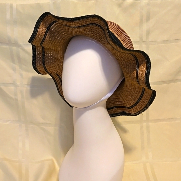 Ladies Sun Hat with Elastic Neck Strap with Black Bow on Backside - Picture 3 of 7